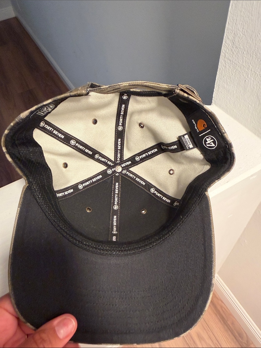 Carhartt Camo Philadelphia Eagles Hat with Embroidered Logo - Olive Green - Picture 4 of 4